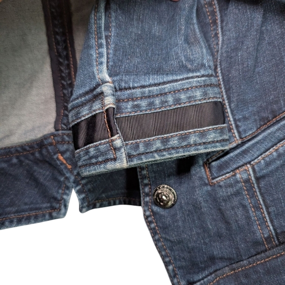 White House Denim Blue Women's Jacket - Picture 3 of 6